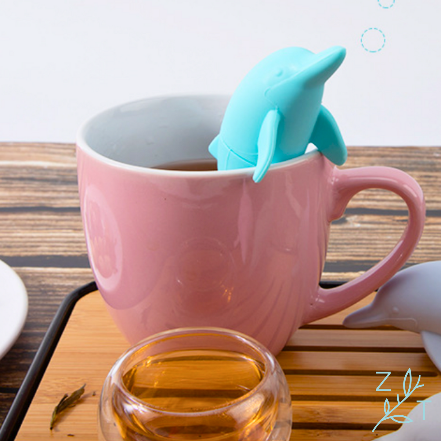 Theefilter dolfijn thee infusie blauw.